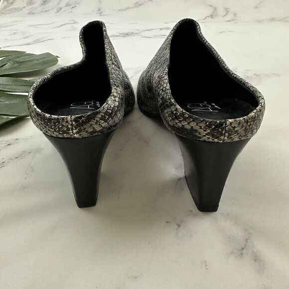 AGL Womens Mule Booties Heels Size 42 11 Black Gray Snakeskin Leather Point Toe - Picture 5 of 7